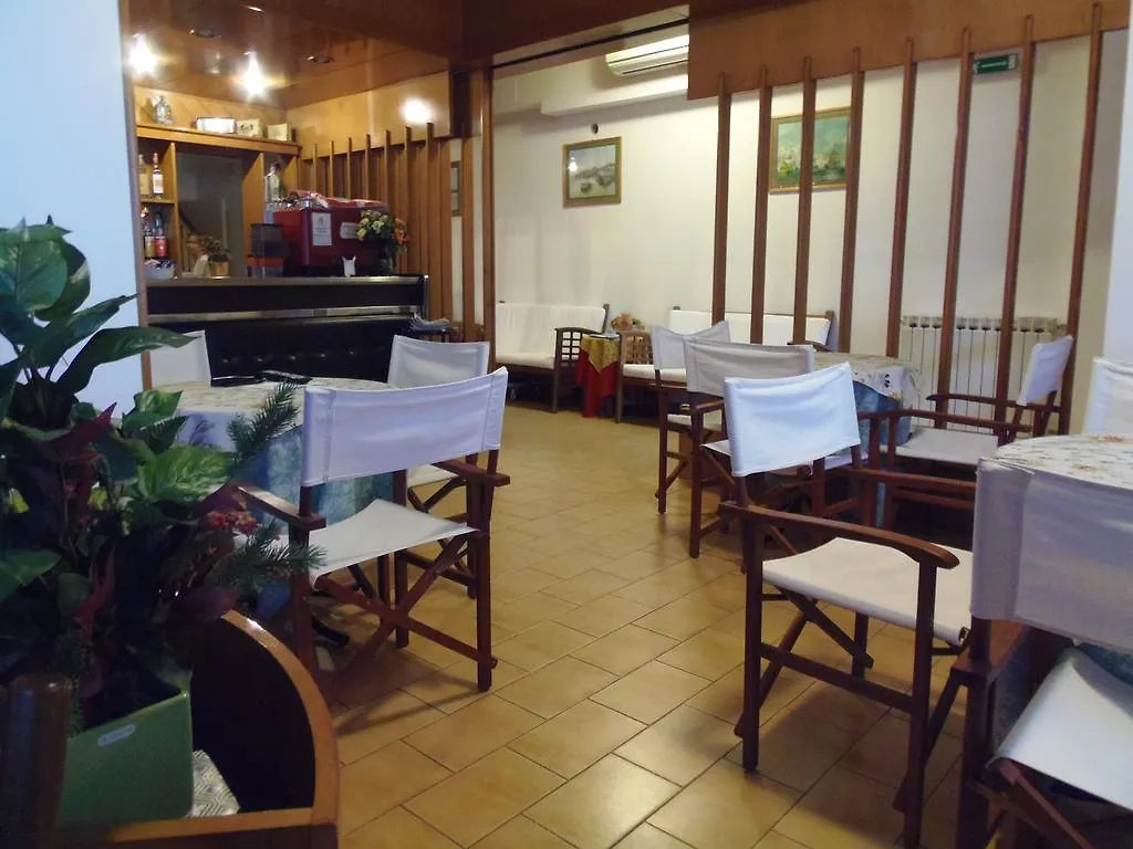 Hotel Italia Moneglia 3*,